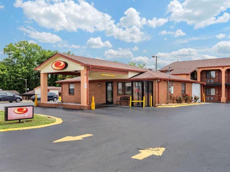 Econo Lodge Nashville North - Opryland Exterior photo