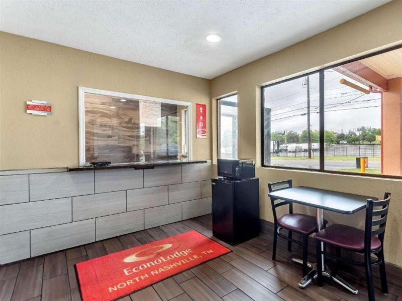Econo Lodge Nashville North - Opryland Exterior photo